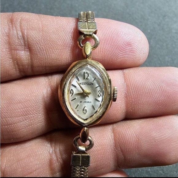 Vintage Westclox 21 Jewels Ladies Cocktail Watch Mechanical Wind Working - Picture 1 of 9